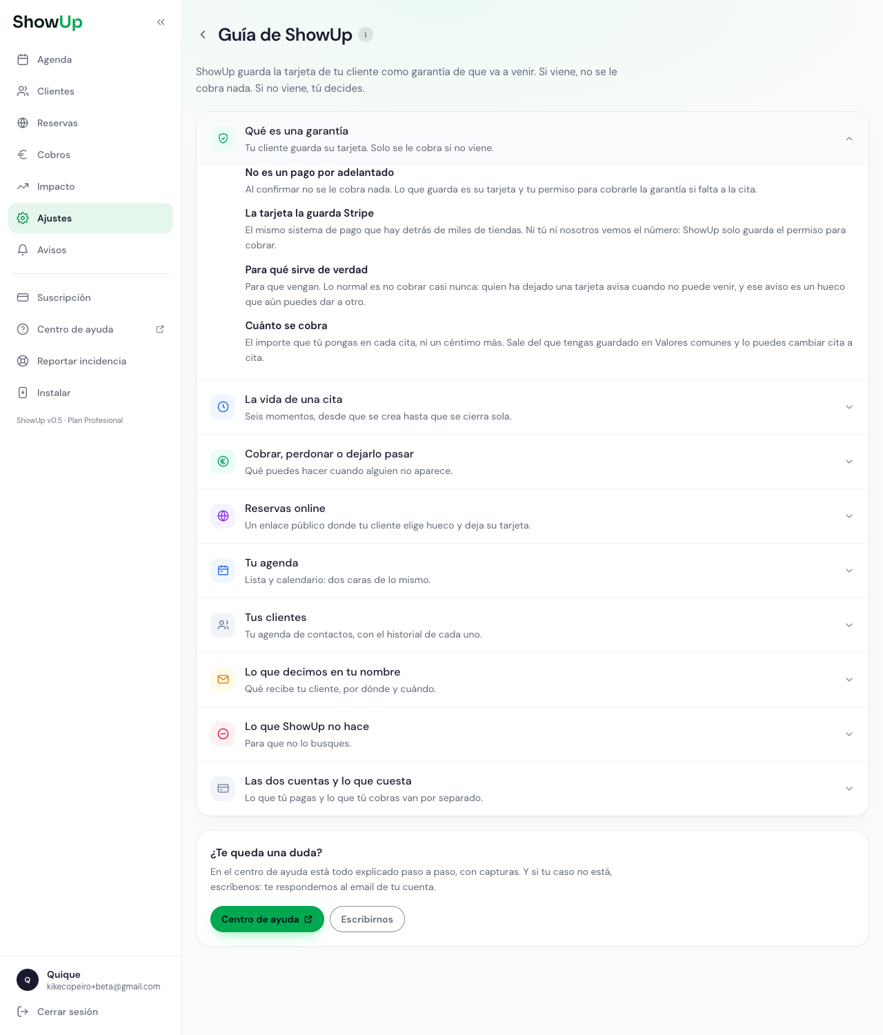 La Guía de ShowUp con sus capítulos plegados